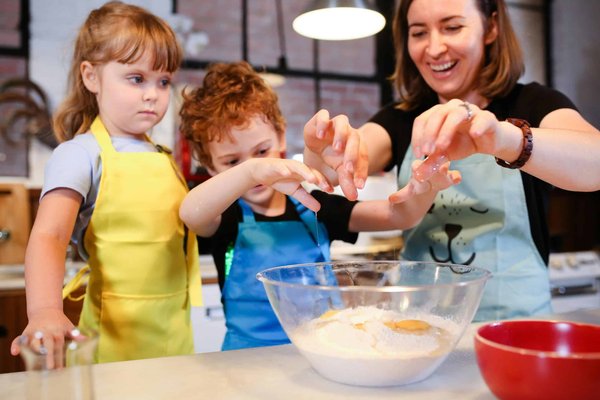 Cooking with kids: fun and safe recipes